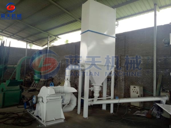 Charcoal Crusher Machine